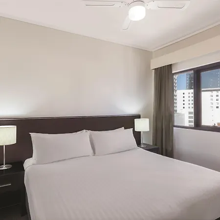 Adina Apartment Hotel Perth Barrack Plaza Exterior photo