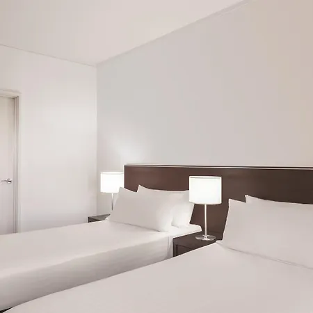 Adina Apartment Hotel Perth Barrack Plaza Exterior photo